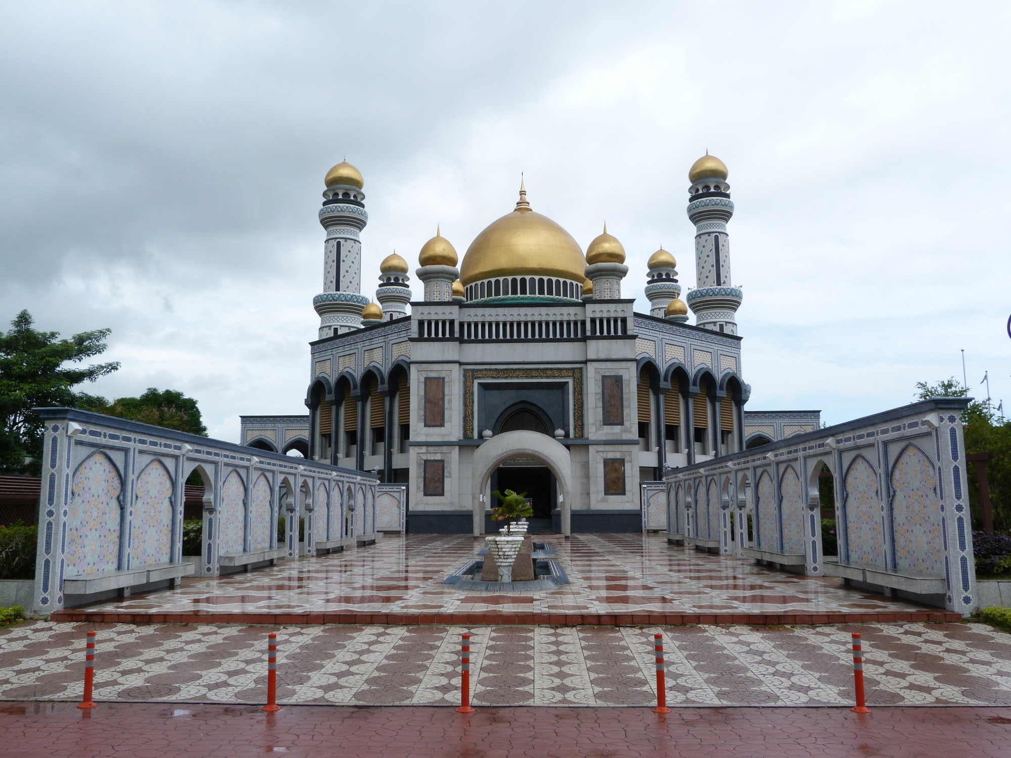 Jame Asr Hassanil Bolkiah Mosque, Brunei