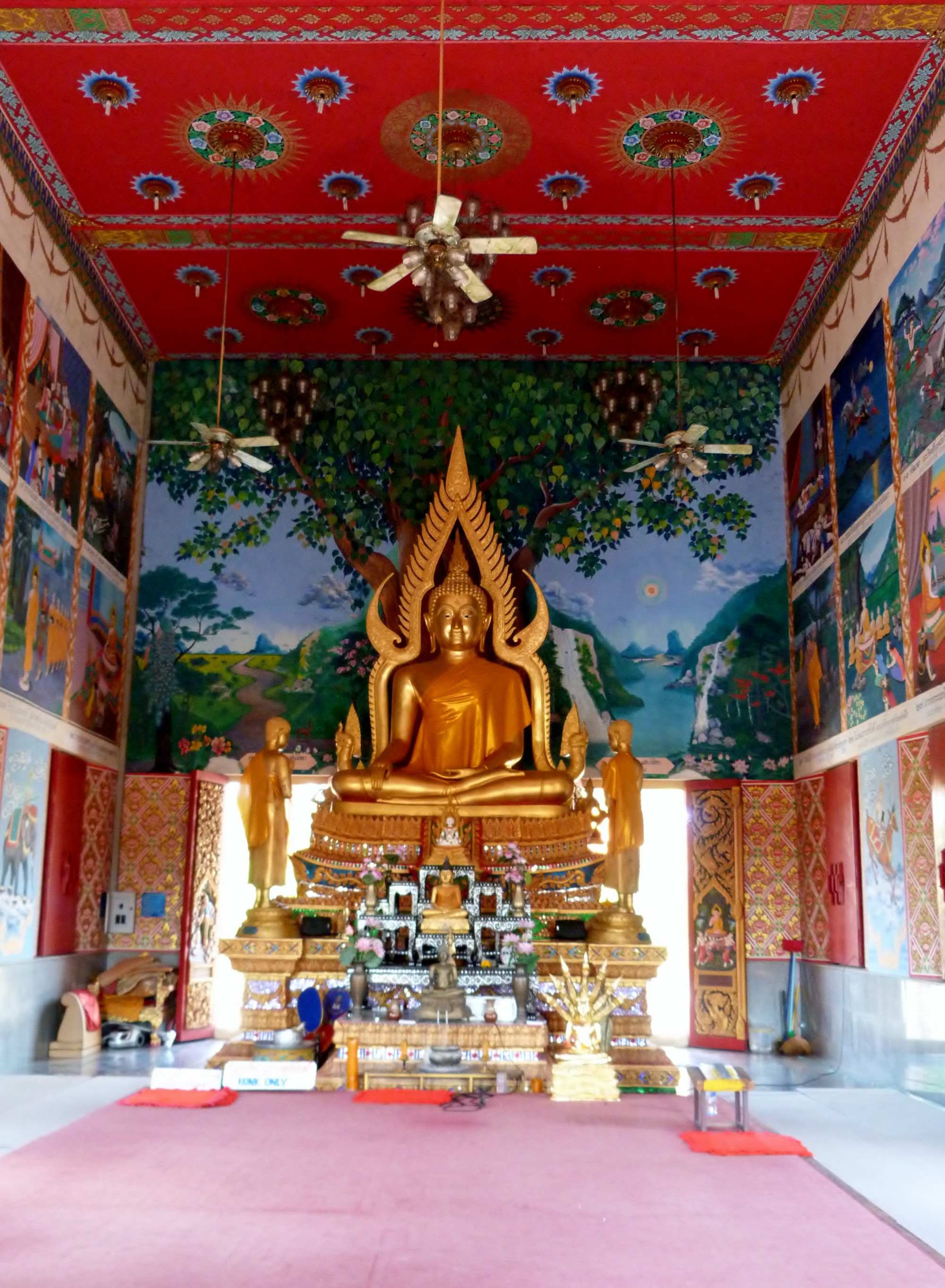 Wat Plai Laem, Thailand