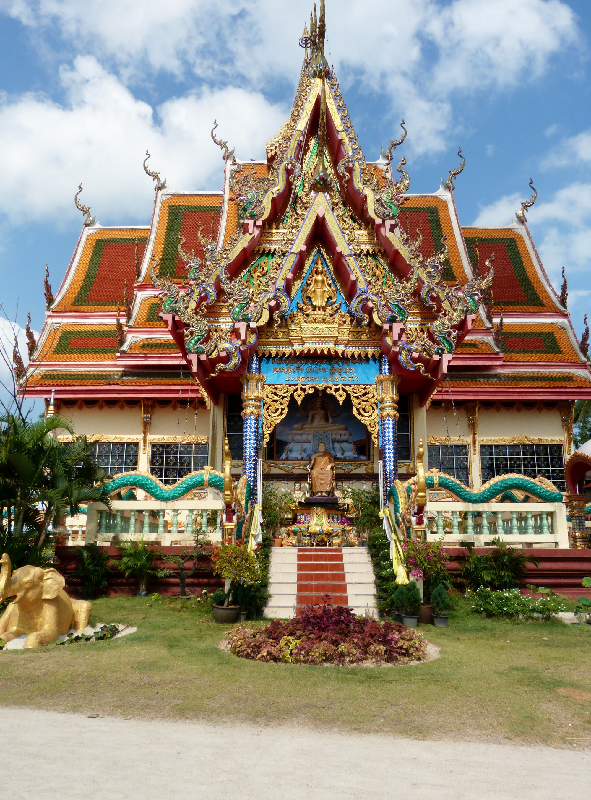 Wat Plai Laem, Thailand