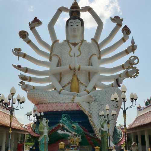 Wat Plai Laem, Thailand