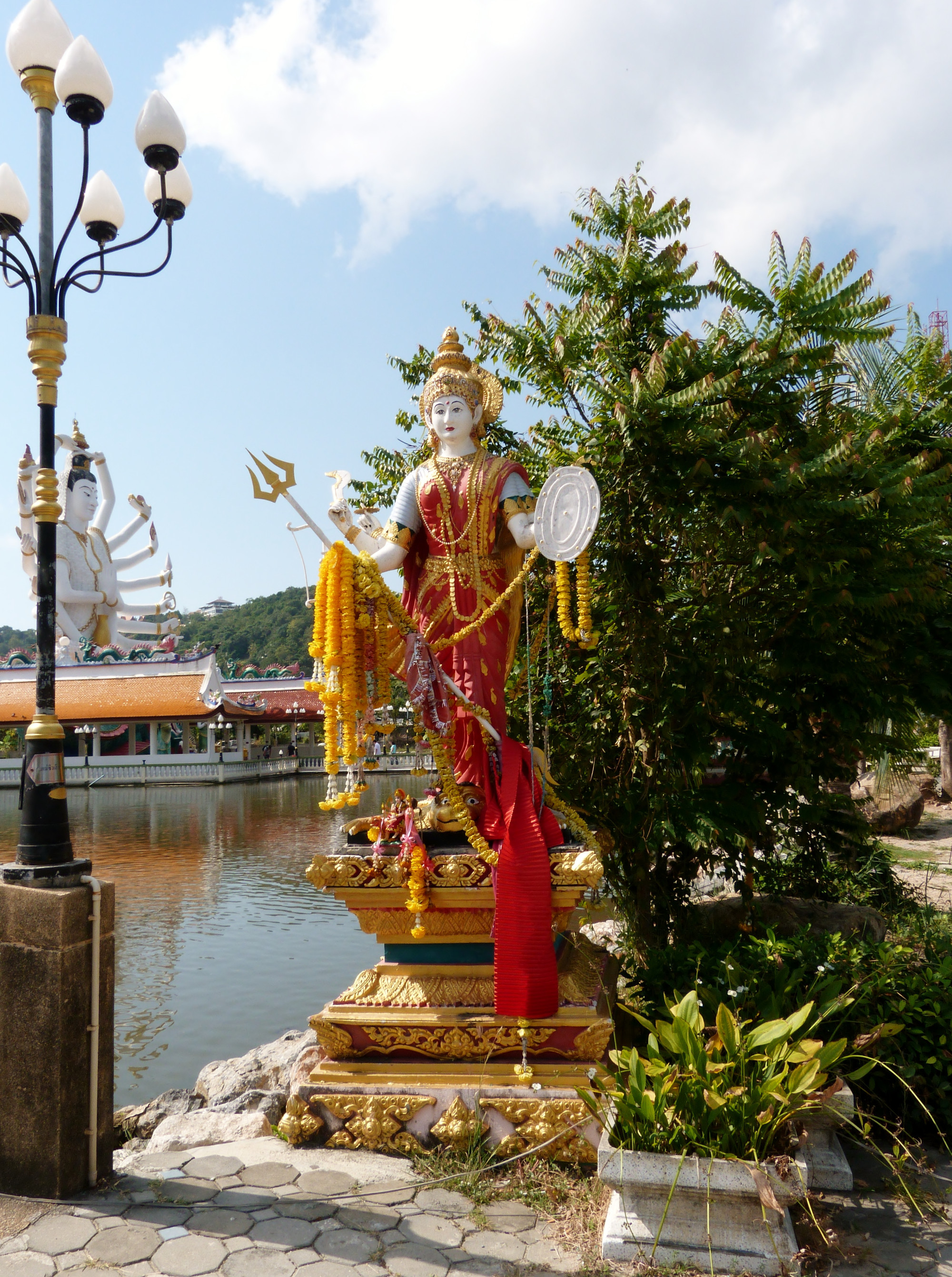 Wat Plai Laem, Thailand