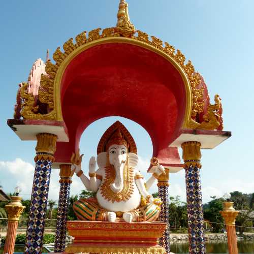 Wat Plai Laem, Thailand