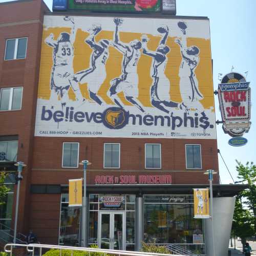 Billboard Advert for Memphis Grizzlies Basketball Team