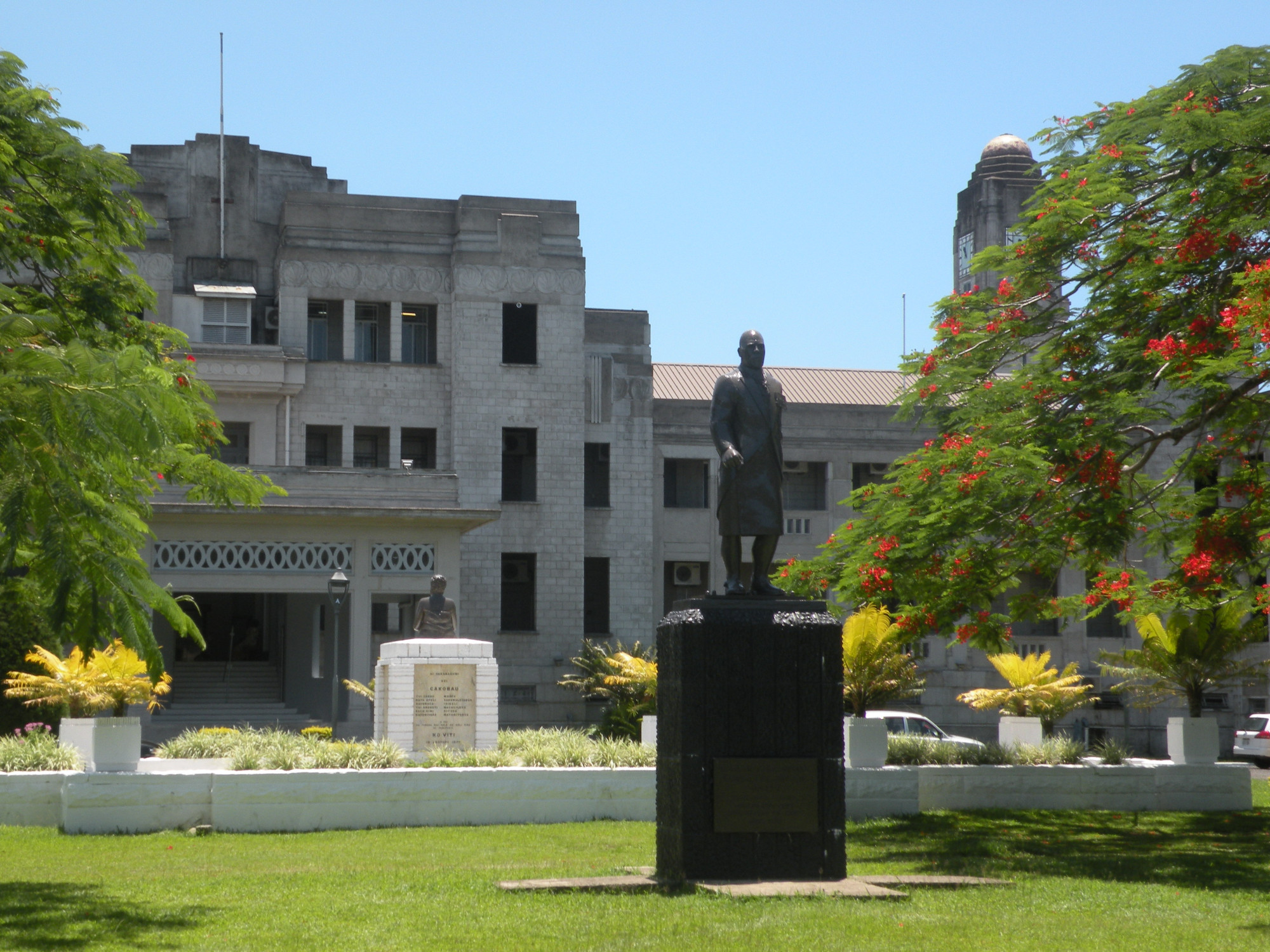 Ratu Sir Lala Sukuna Fiji Statesman statue