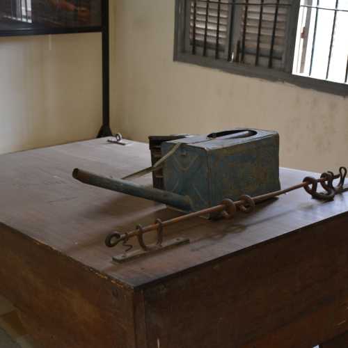 items usedon prisoners