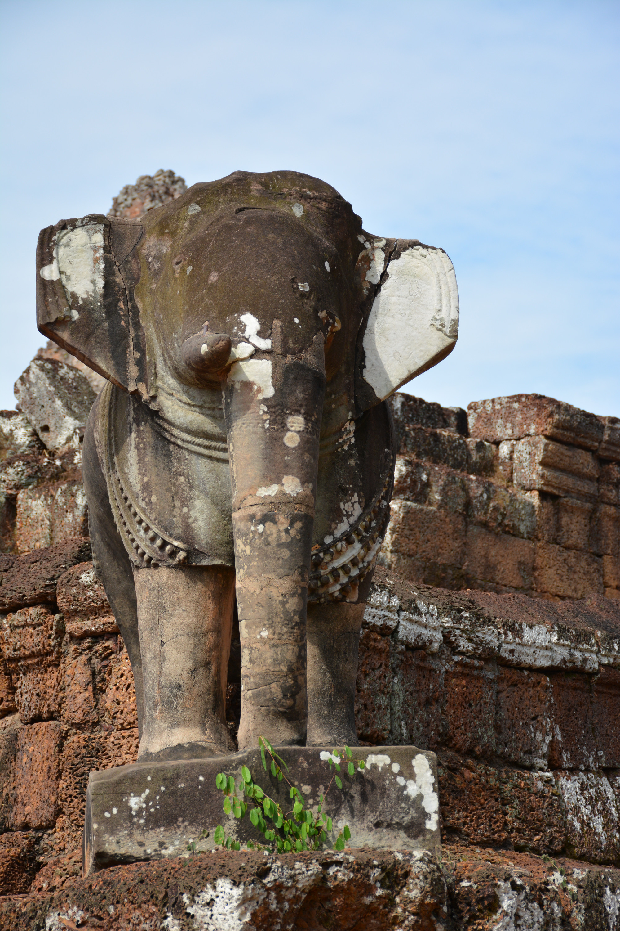 Elephant statue