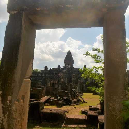 Bakong Temple, Камбоджа