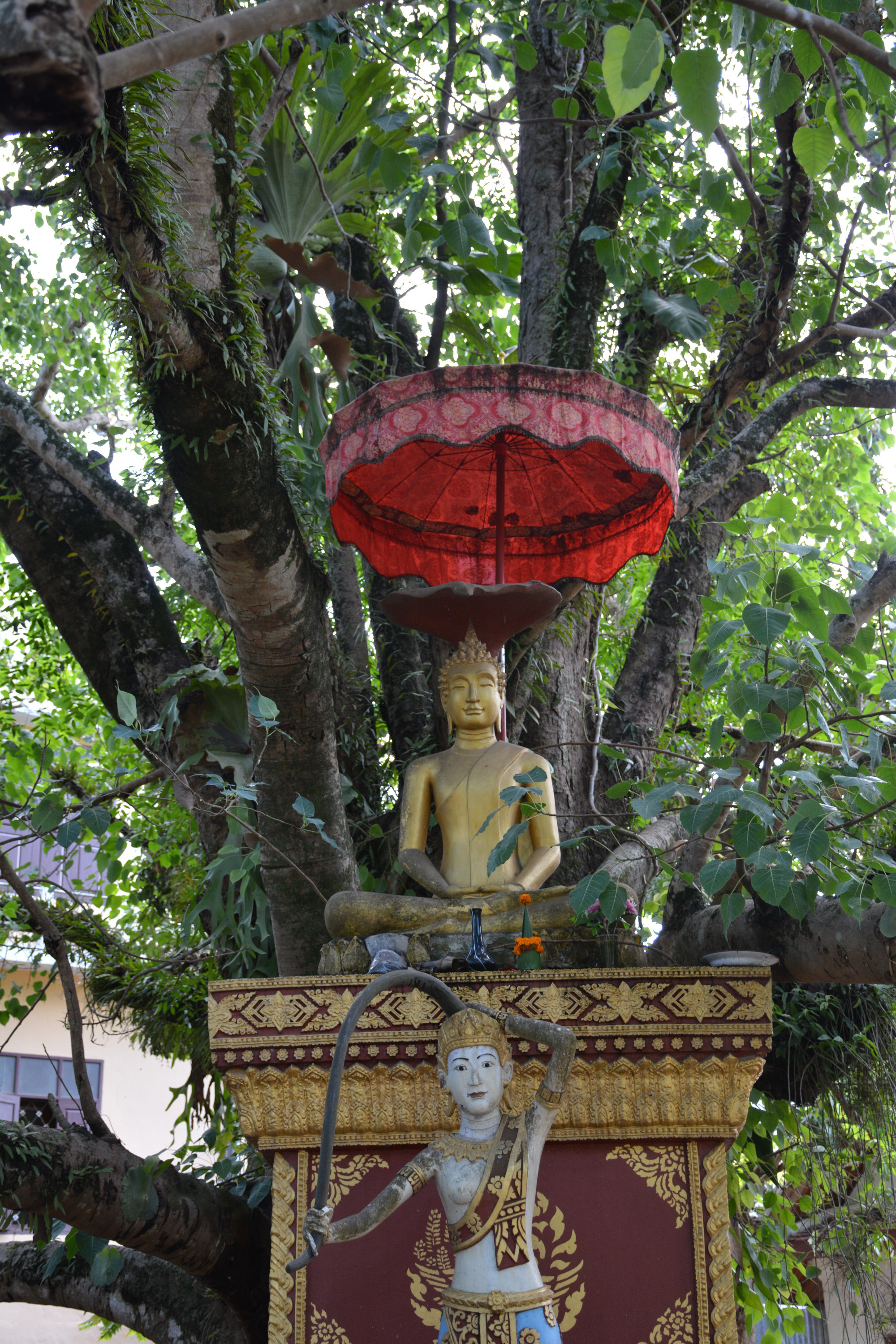 Wat May Souvannapoumaram, Лаос