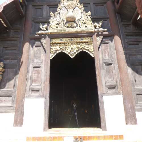 Wat Phan Tao, Thailand