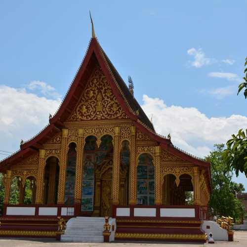 Wat That Luang North, Лаос
