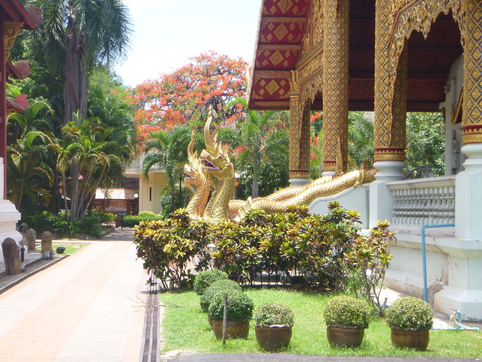 Wat Phra Singh Woramahawihan, Таиланд