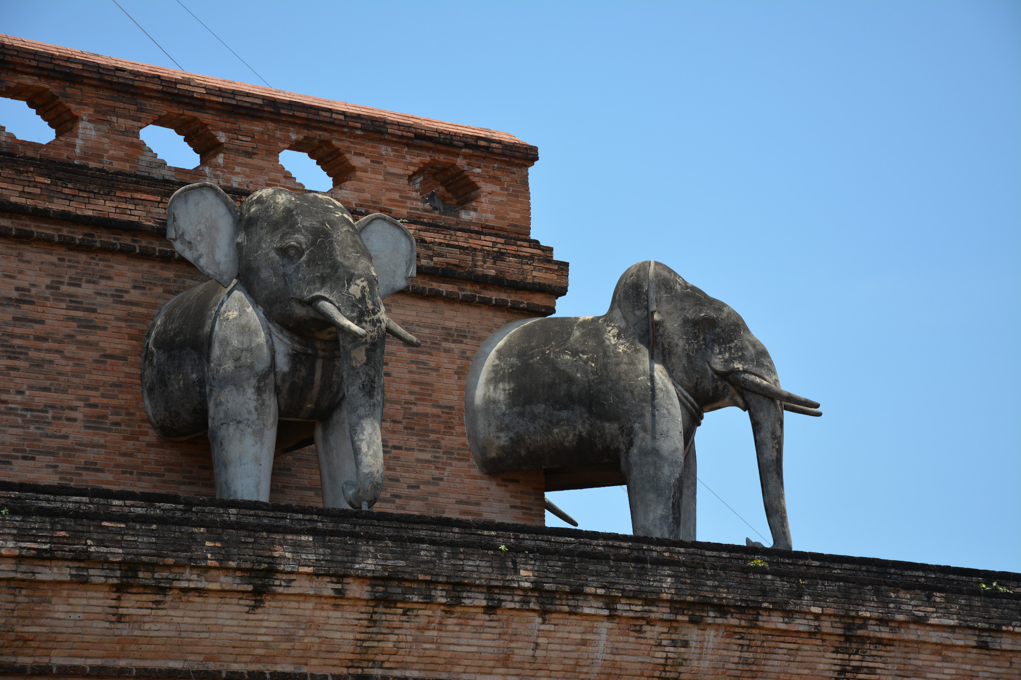 Stupa Elephant Statues