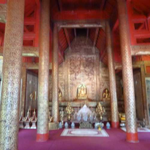 Inside Pogoda