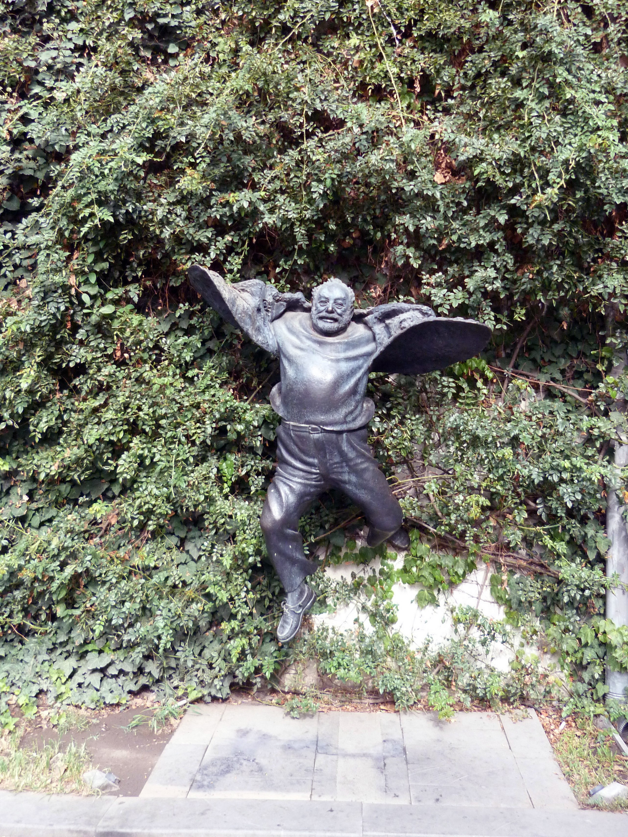 Sergei Parajanov Statue