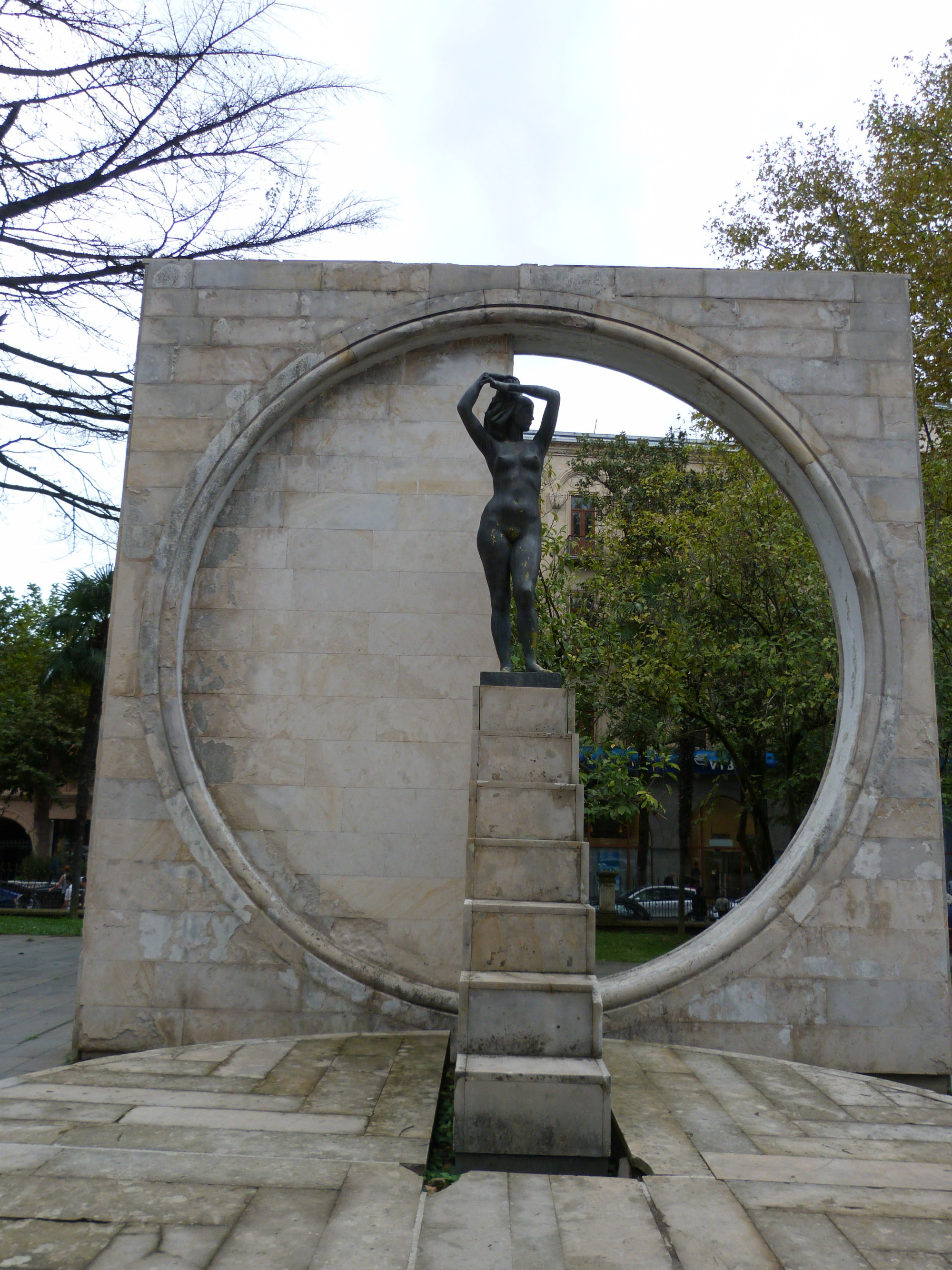 Glory to Labour Monument 