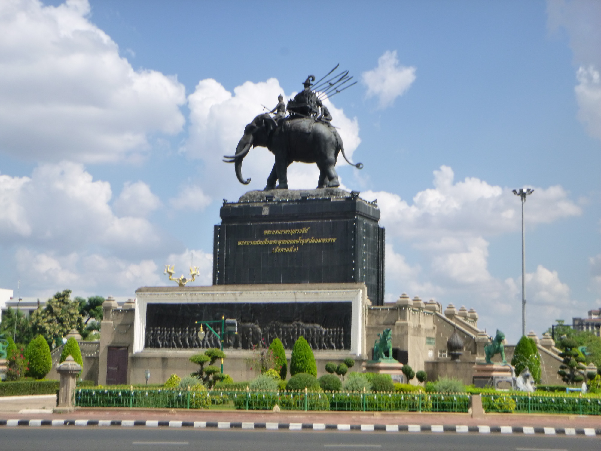 King Rama I Monument side