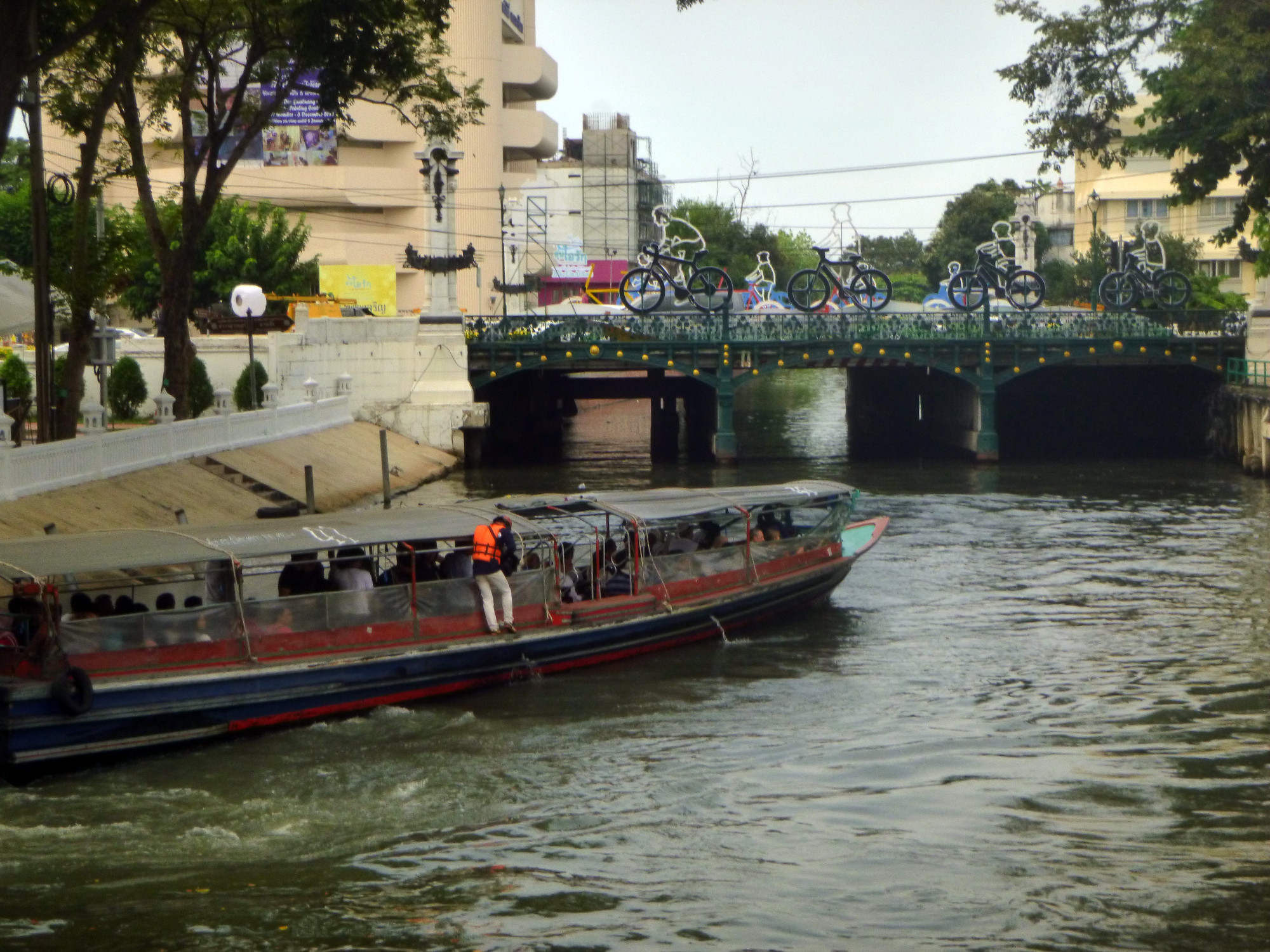 Makkhawan Rangsan Bridge