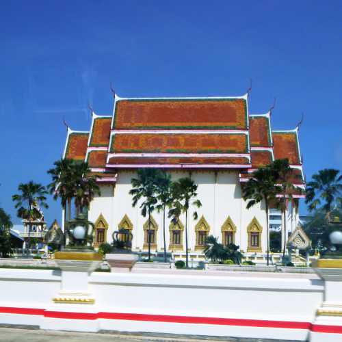 Wat Klang Phra Aram Luang, Таиланд