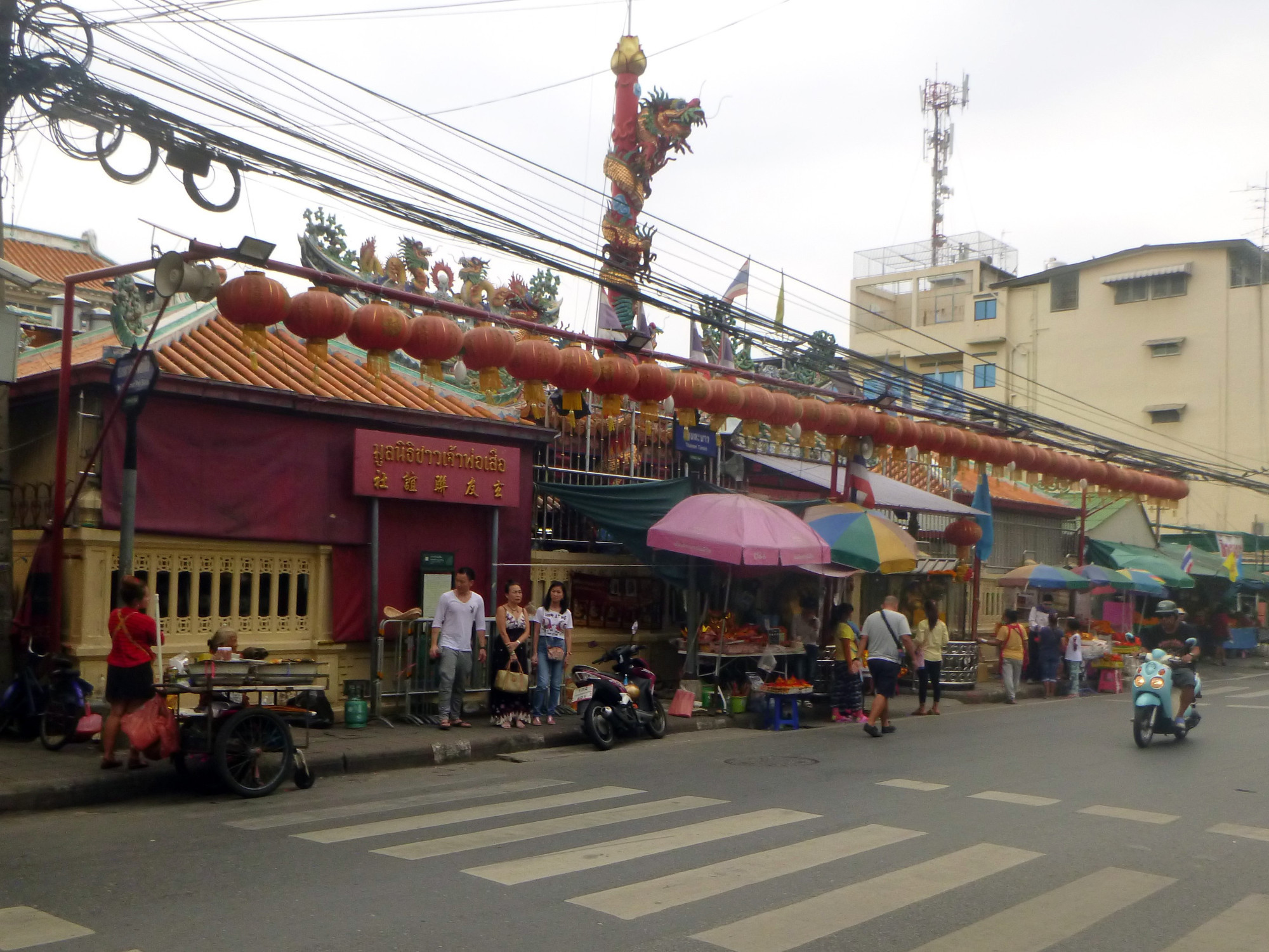 Chao Pho Suea Shrine (Talat Somdet), Thailand