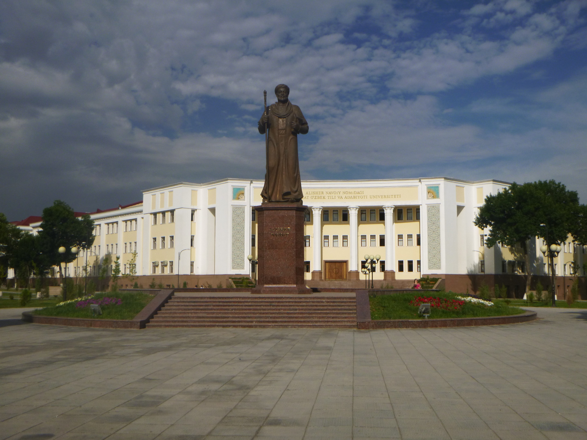 Tashkent State University of the Uzbek language and literature