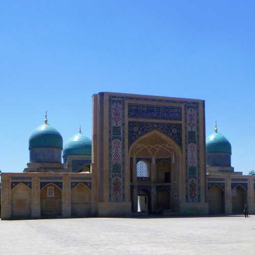 Khast Imam Square, Узбекистан