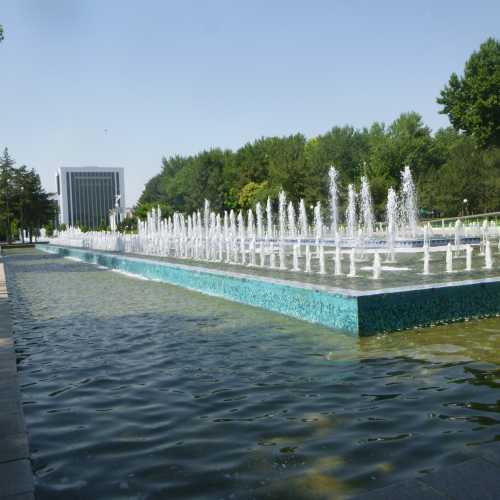 Indepedence Square Fountain