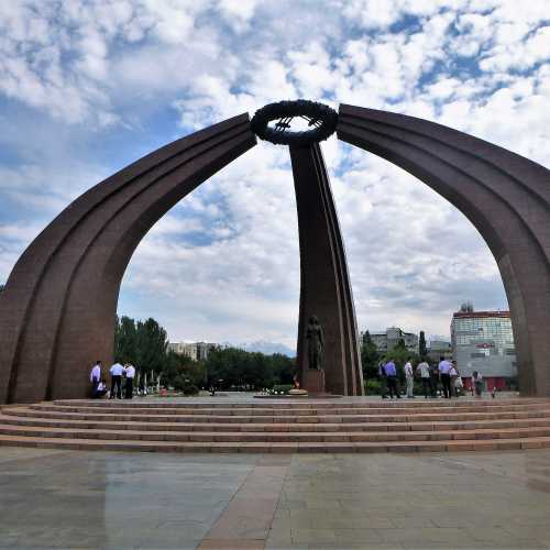 Victory Square, Кыргызстан