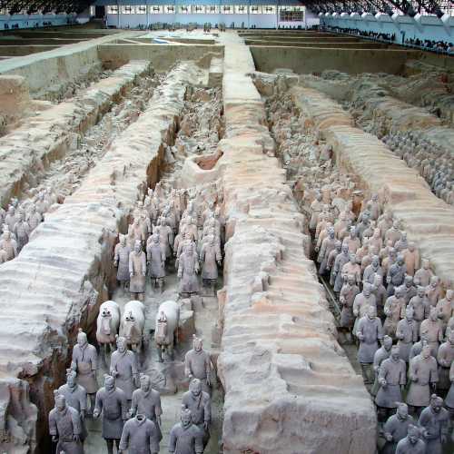 Huge trenches of individual carved soldiers