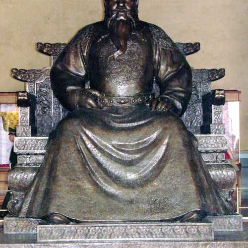 Statue The Yongle Emperor 