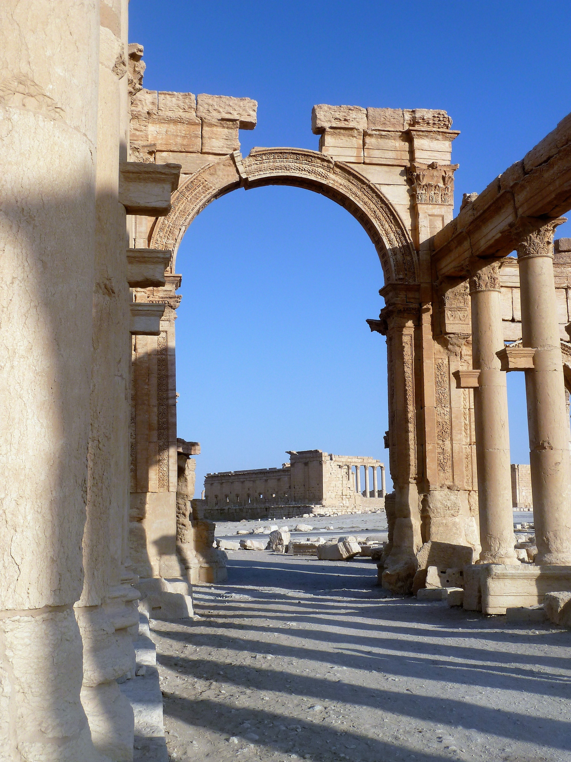 Temple of bel viewed through the Arch