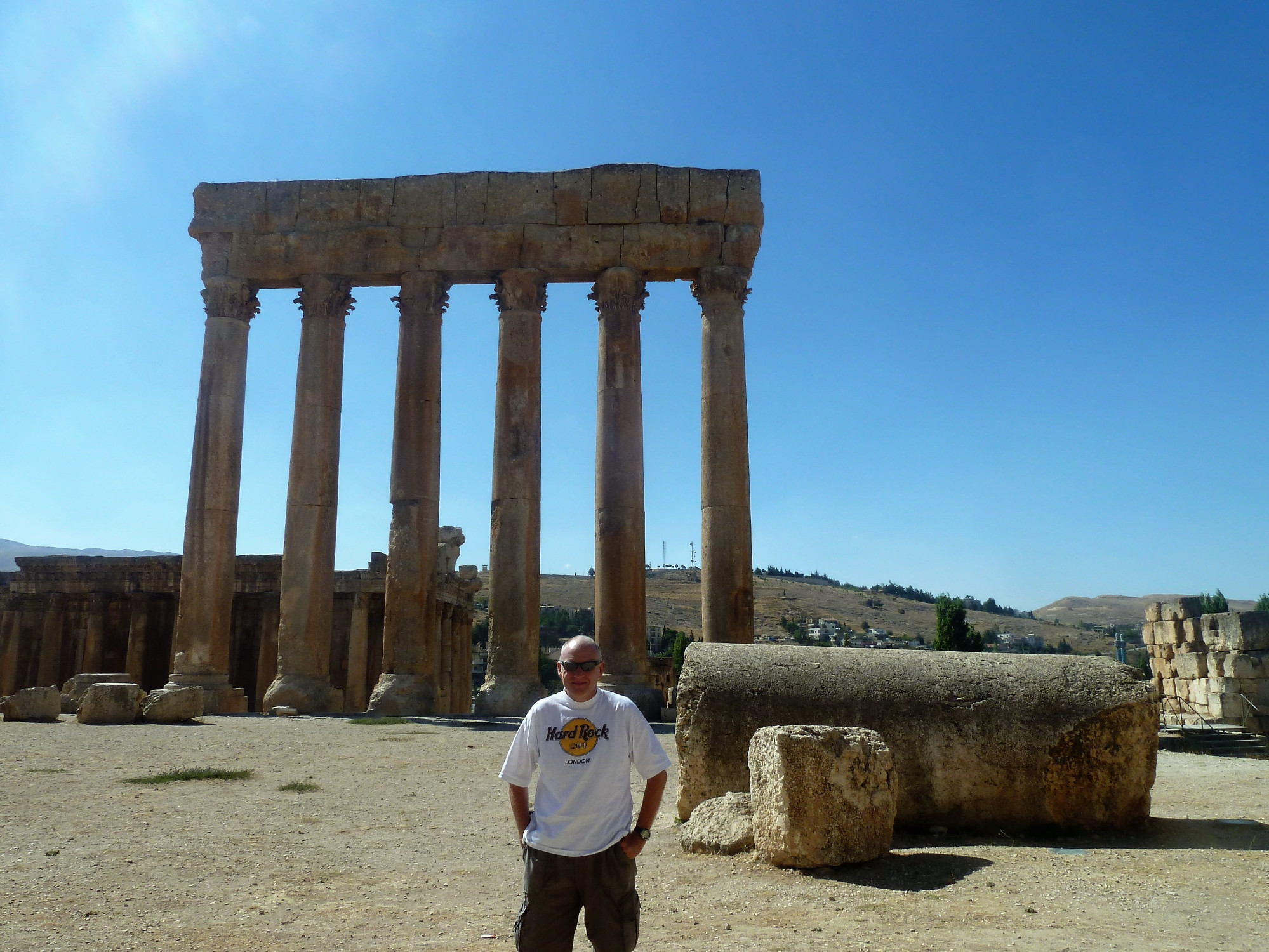 Moi in front of last Columns Temple of Jupiter