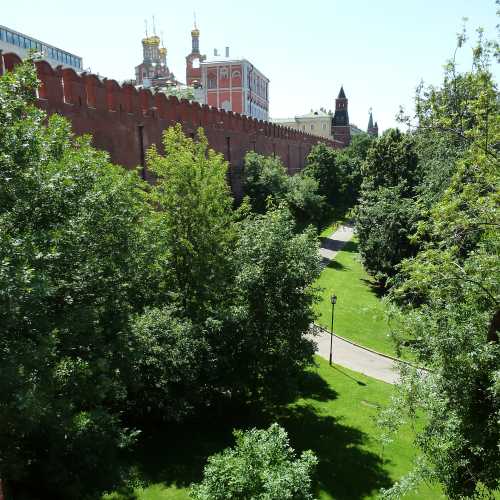 Kremlin Alexander Gardens