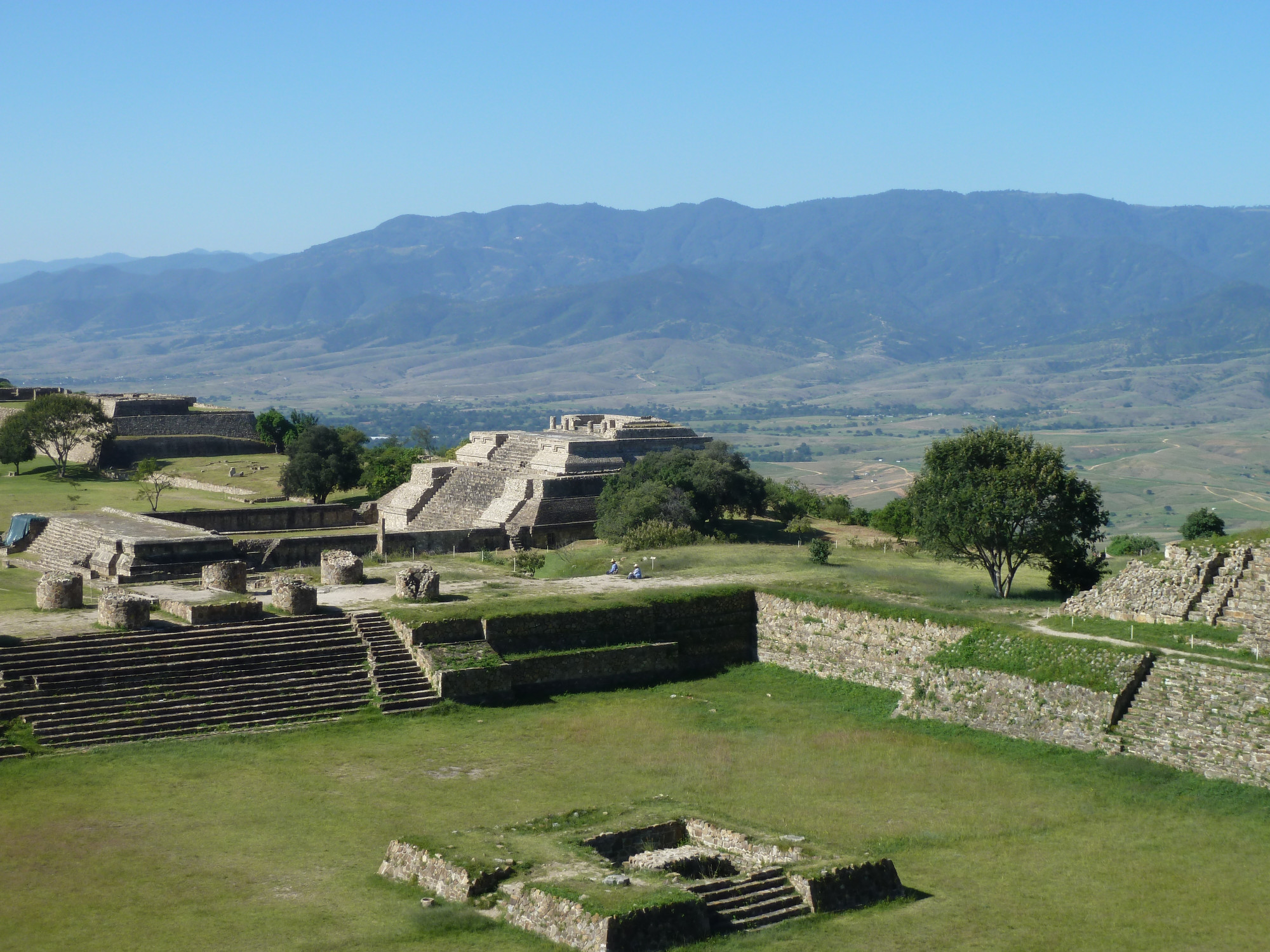 Ancient zapotec ruins 