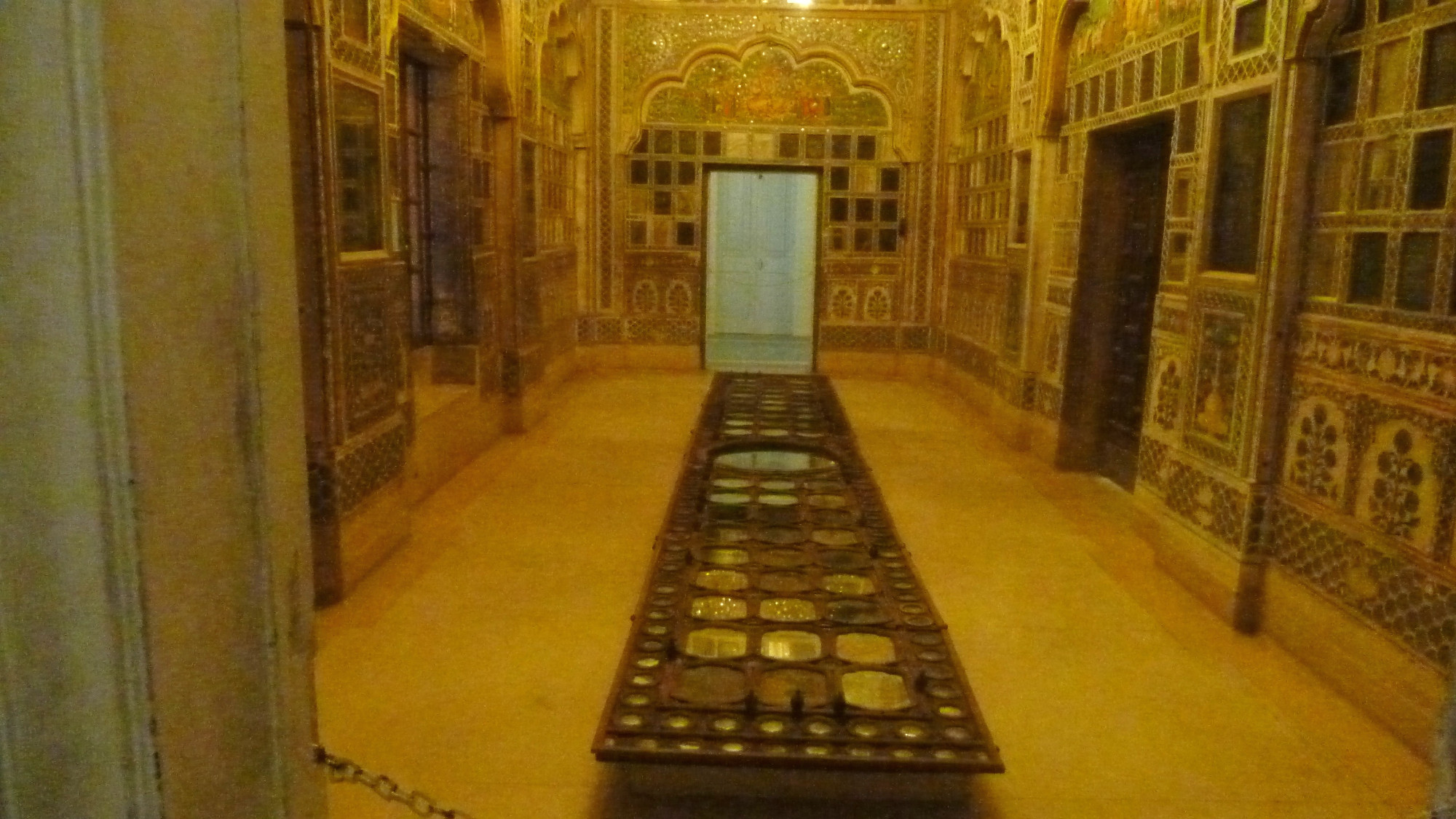 Sheesh Mahal 