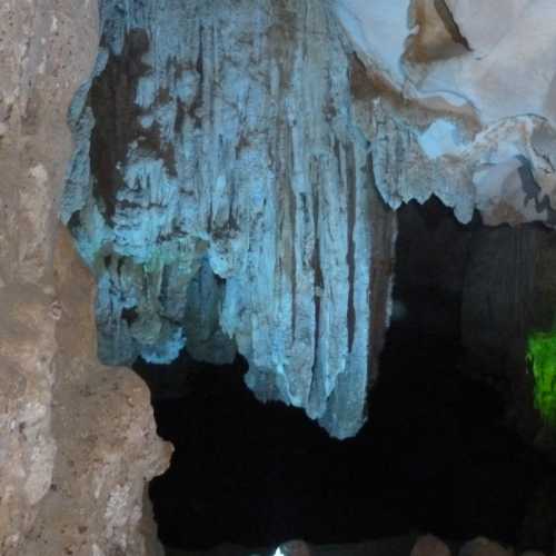 Virgin Cave, Вьетнам