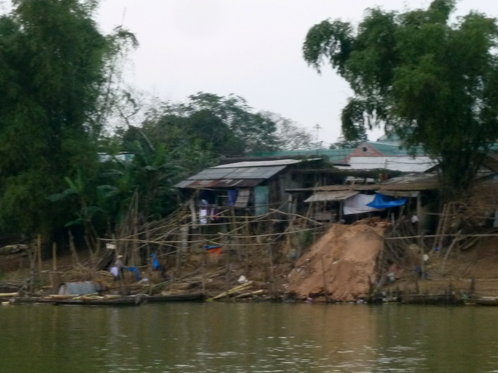 Perfume River, Вьетнам