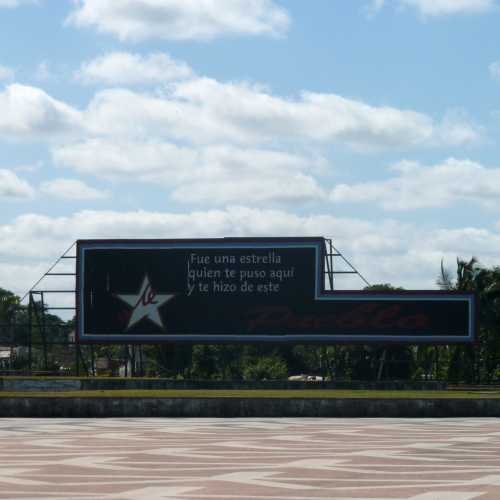 CUBAN POLITICAL SLOGANS