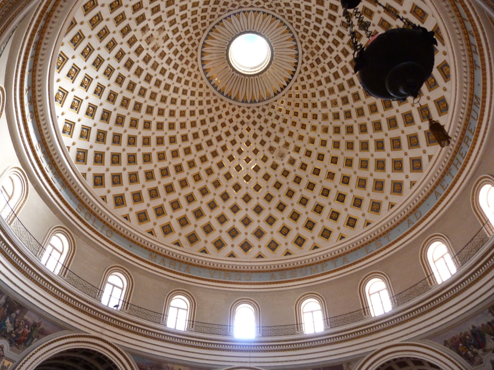 inside Dome Mosta Rotunda