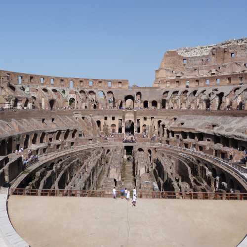 Colosseum, Италия