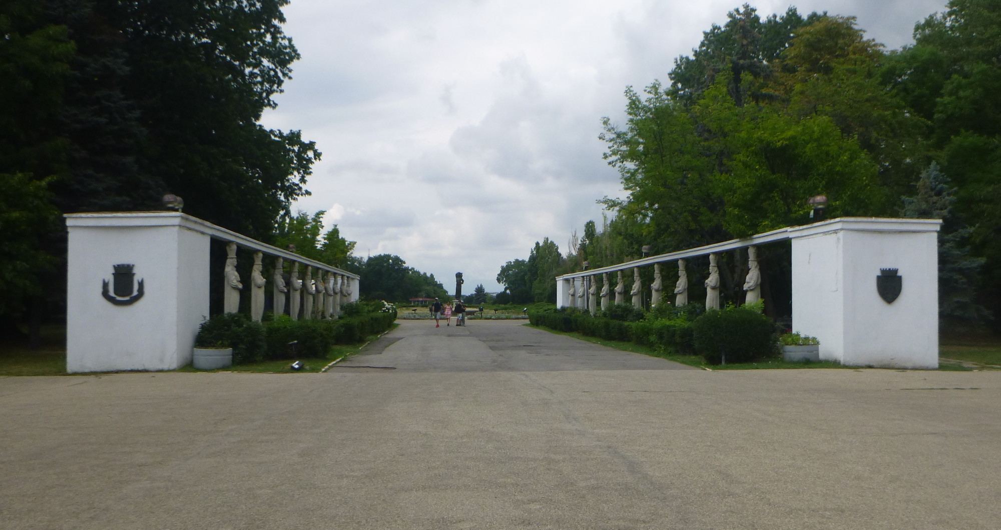 Entrance in Herastrau park