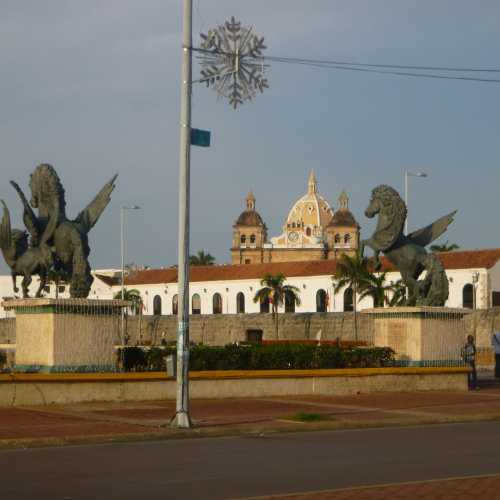 Pegasus Statues