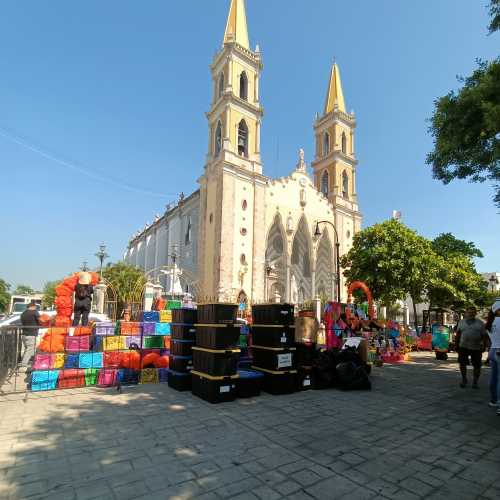 Plaza Republica, Мексика