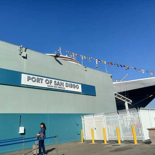 Port of San Diego Cruise Ship Terminal, США