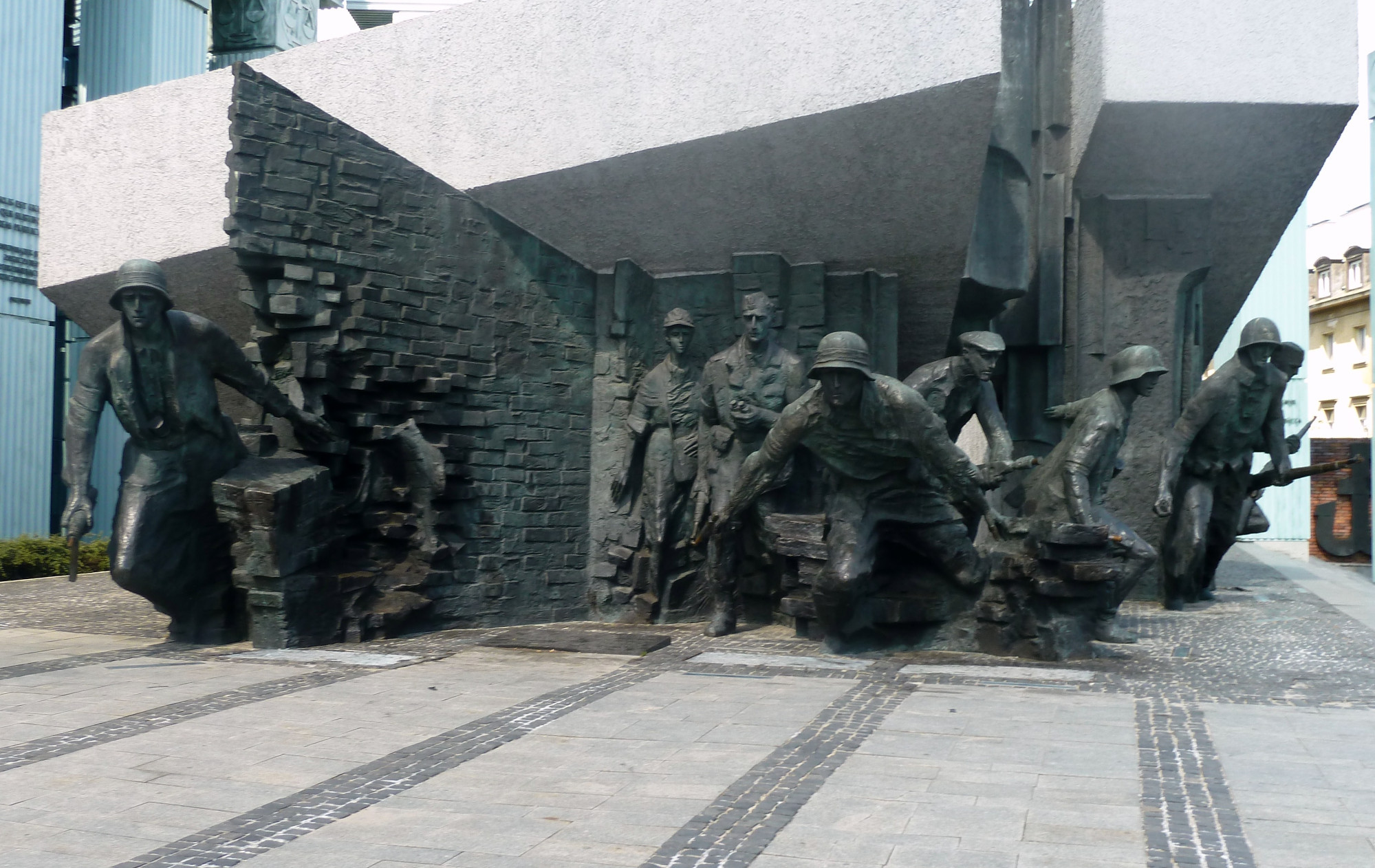 Warsaw Uprising Monument, Польша