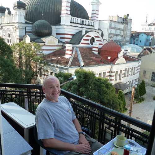 Breakfast on the balcony Overlooking the Synagogue