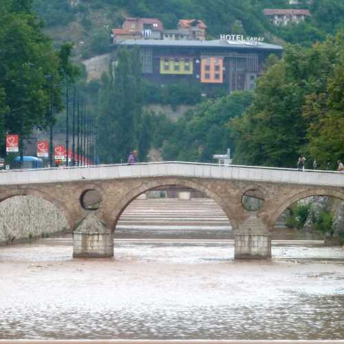Latin Bridge, Босния/Герцеговина