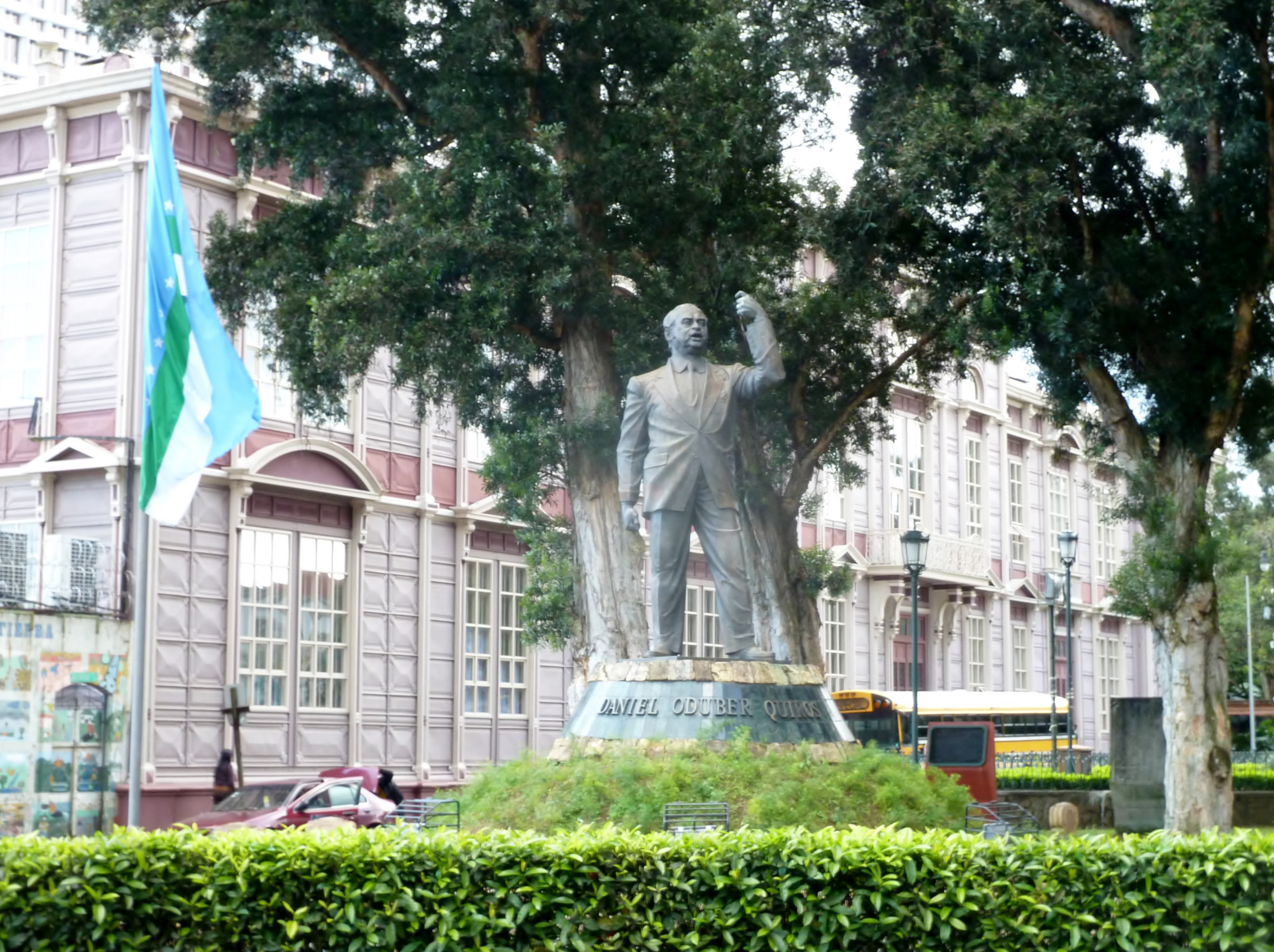 Daniel Oduber Quiros Statue Morazán Park