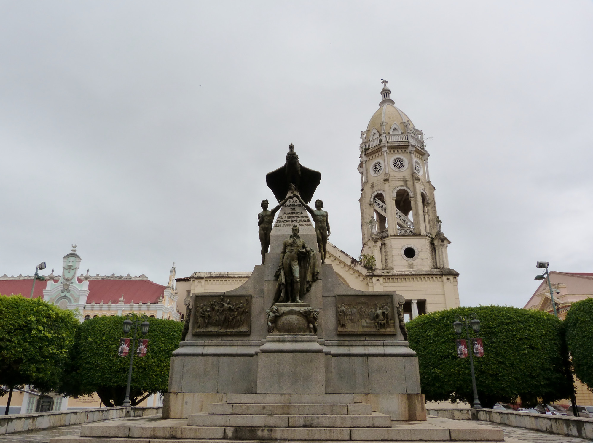 Plaza Simón Bolívar, Panama