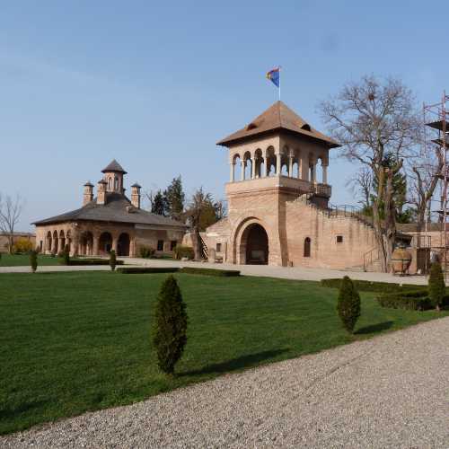 Palatul Mogoșoaia, Romania