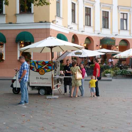 Cofee Time Mykhailovsky Square